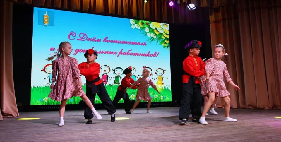 Светодиодный экран, МБУК «ЦКС Рыбинского района»